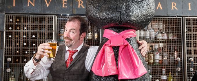 Still Game Star Gavin Mitchell To Host Critics Award for Theatre in Scotland