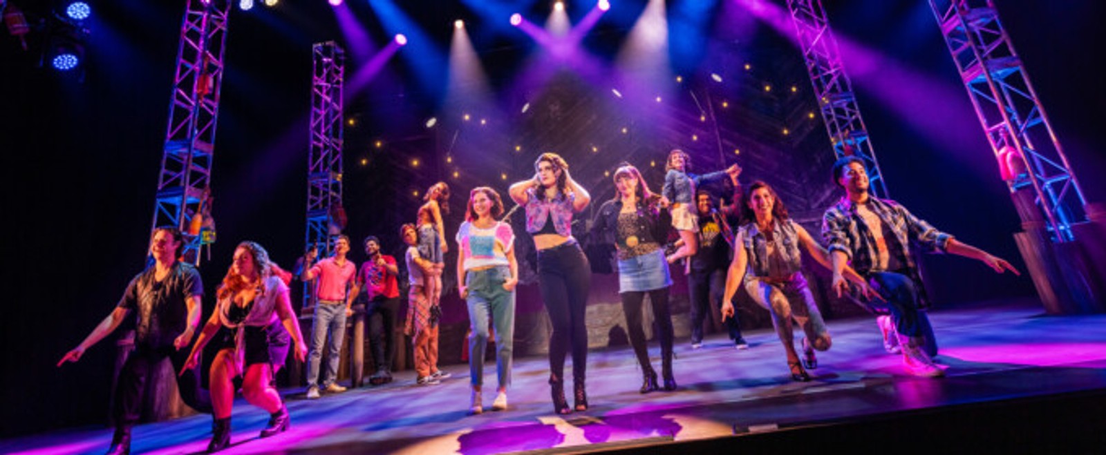 Review: MYSTIC PIZZA at Ordway