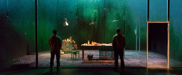 Review: UCCELLINI (LITTLE BIRDS), The Coronet Theatre