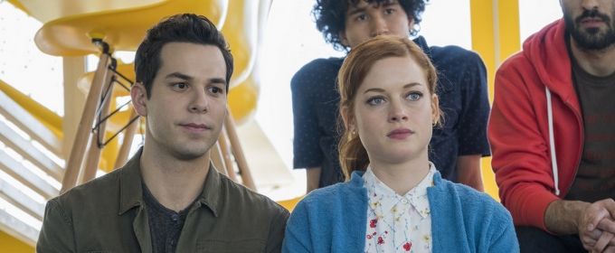Photo Flash: See Skylar Astin, Jane Levy, & More in a First Look at ZOEY'S EXTRA Photos