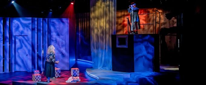 Review: CICADAS at Tarragon Theatre