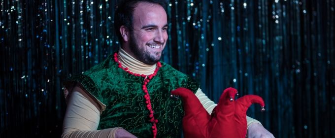 Photo Flash: First Look at THE SANTALAND DIARIES at Kickshaw Theatre Photos