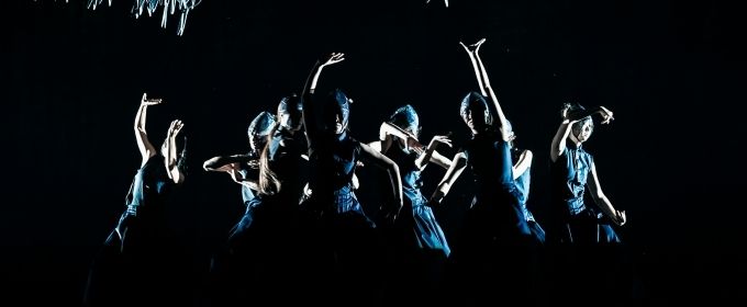 Photo Flash: Yang Liping Contemporary Dance Presents The World Premiere of UNDER Photos