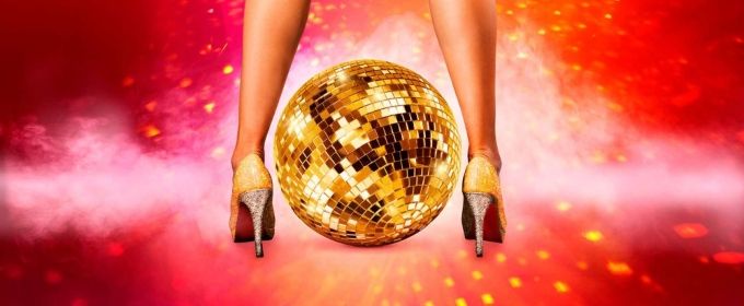 BWW REVIEW: Guest Reviewer Kym Vaitiekus Shares His Thoughts On VELVET REWIRED Photos