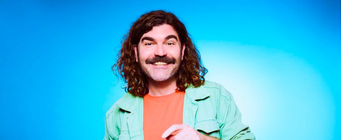 EDINBURGH 2026: Review: JOHN-LUKE ROBERTS: WHAT I TALK ABOUT WHEN I RUN ABOUT TALKING, Monkey Barrel 4