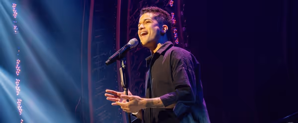 Video: Jordan Fisher Performs 'She Cries' at BROADWAY DREAM ROLES