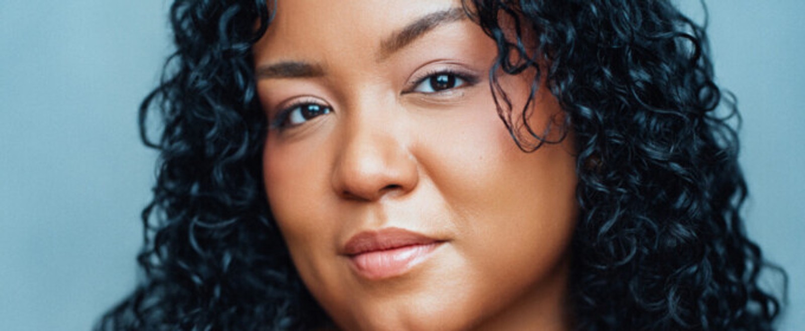 Interview: Mariah Copeland of OPERATION MINCEMEAT at CIBC Theatre