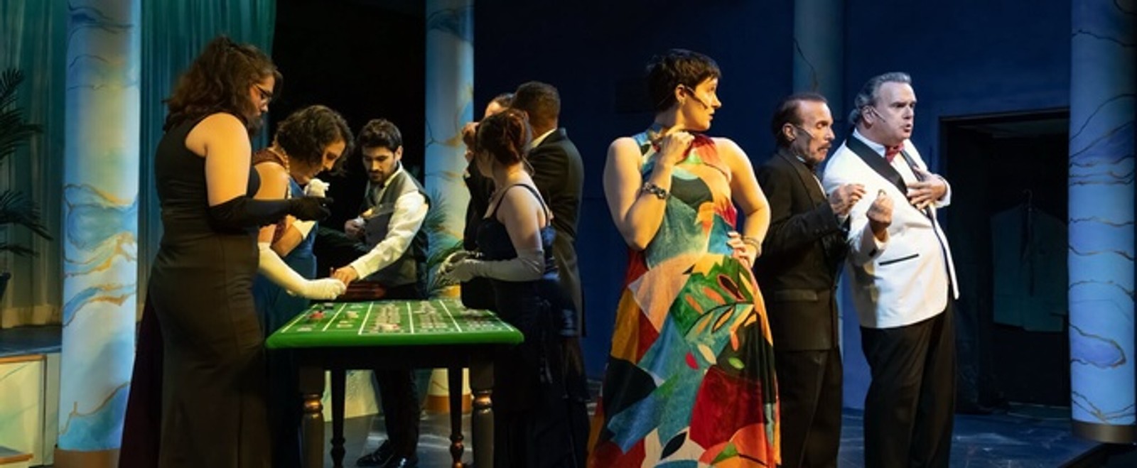 Review: DIRTY ROTTEN SCOUNDRELS at The Wimberley Playhouse