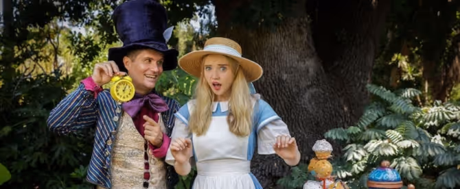 Review: ALICE IN WONDERLAND, Theatre on Kew