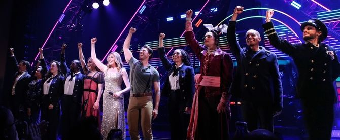 Photos: The Cast of TITANIQUE Takes Opening Night Bows
