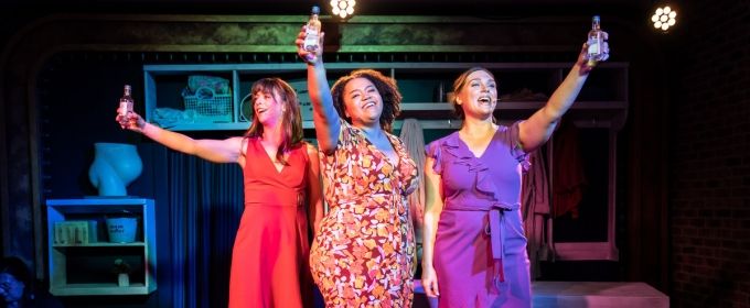 Photos: MOTHERFREAKINGHOOD! Makes Its Chicago Premiere At The Venus Cabaret Thea Photos