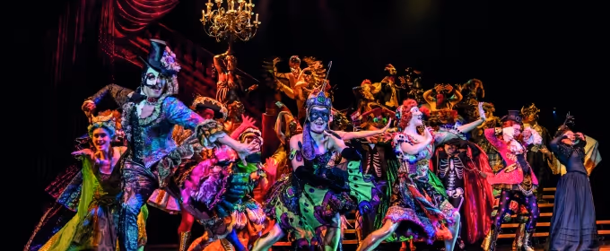 Photos: First Look at Killian Donnelly, Lucy St. Louis, and the West End Cast o Photos