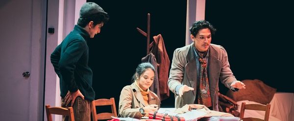 Review: KELAS AKTING TITIMANGSA’s Pemberontak: An Intriguing Exploration