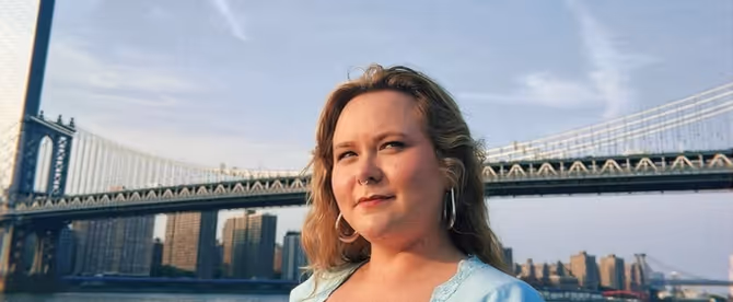 Interview: Cassi Mikat Takes Up Sonic Space in SING LOUD! at 54 Below