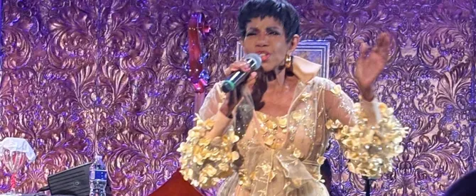 Review: Melba Moore Brings Her Own Brand of Cool to NYC at 54 Below