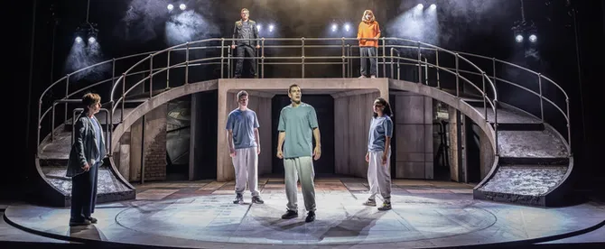 Review: PUNCH by James Graham, Apollo Theatre