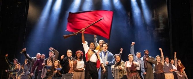 Cast Set For LES MISÉRABLES Final Return To Chicago