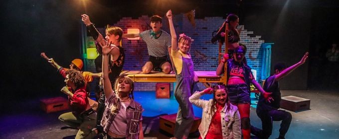 Photos: THE UNAUTHORIZED PETER JOHNSON PARODY Opens In Chicago! Photos