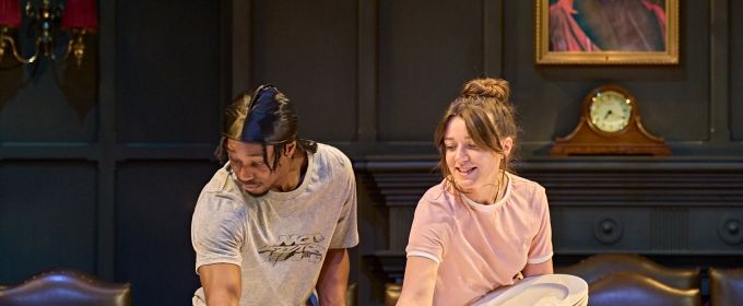 Photos: First Look at THE SNAIL HOUSE at Hampstead Theatre Photos