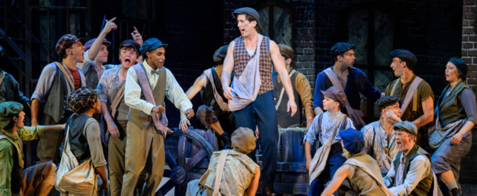 Review: DISNEY'S NEWSIES at Starlight Theater
