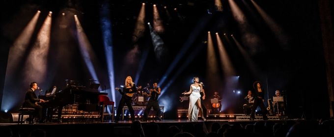 Photos: Ariana DeBose Performs at the London Palladium Photos