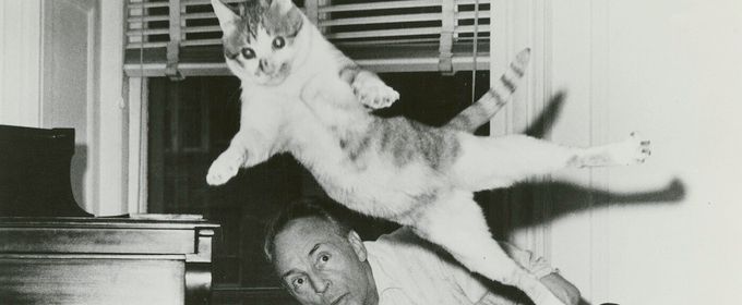 New NYPL Photo Exhibition Will Spotlight Animal Muses of Broadway and Beyond