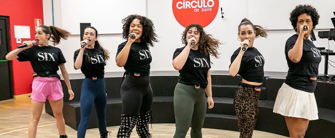 PHOTOS: Nos colamos en los ensayos de SIX EL MUSICAL en Madrid
