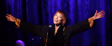Singer/Actress Karen Akers Returns to Birdland