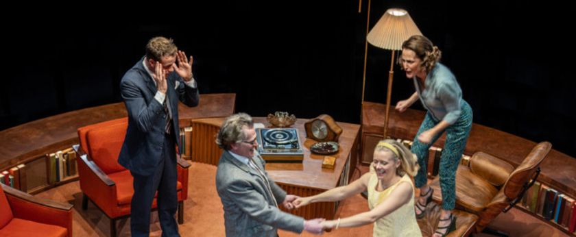 Photos: Billy Crudup, Gillian Anderson, and More in WHO'S AFRAID OF VIRGINIA WOOLF? at @sohoplace Photo