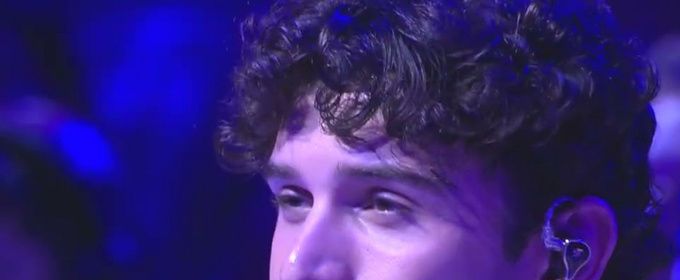 Video: DIRTY DANCING Star Ethan Peterson Sings National Anthem at Lynx Game