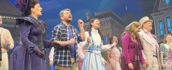 Video: SCHMIGADOON! Celebrates RENT 30th Anniversary With 'Seasons of Love' Sing-Along