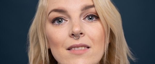 Interview: 'It's About Anyone With A Dream': Actor Becky Clayburn on Working Class Stories and Pride in the North East in GERRY & SEWELL