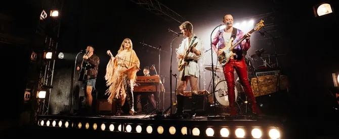 TEETH 'N' SMILES, Duke Of York's