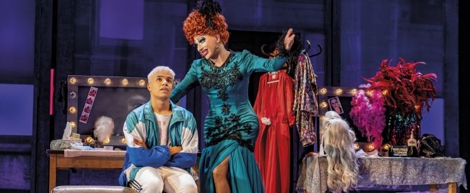 Photo Flash: First Look at the New Cast of EVERYBODY'S TALKING ABOUT JAMIE Photos