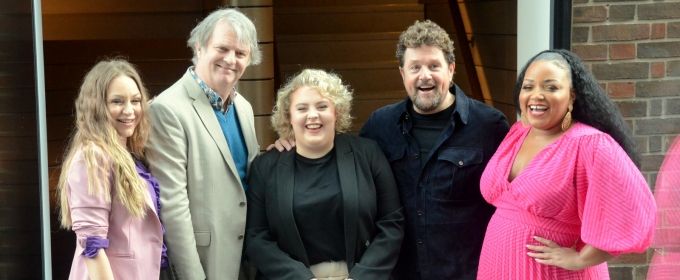 Photo Flash: First Look at the Cast of HAIRSPRAY Photos