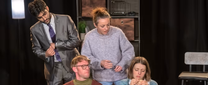 Review: CUL-DE-SAC, Omnibus Theatre