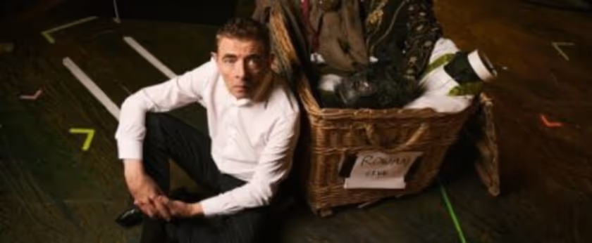 Rowan Atkinson to Return to West End Stage With ROWAN LIVE Photo