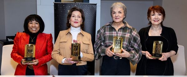 Photos: A CHORUS LINE Original Stars Receive Broadway Ensemble Legendary Award