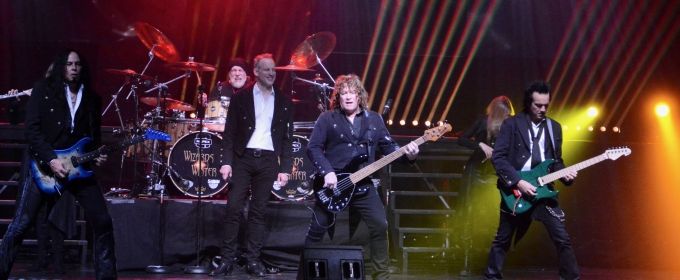 Photos: THE WIZARDS OF WINTER Return to Patchogue Theatre Photos