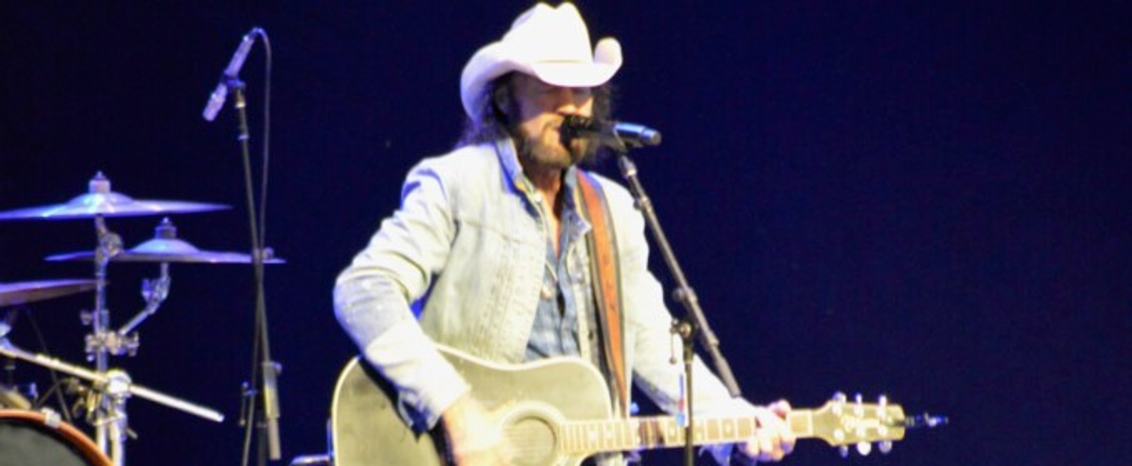 Photo Review: Willow Avalon and David Lee Murphy