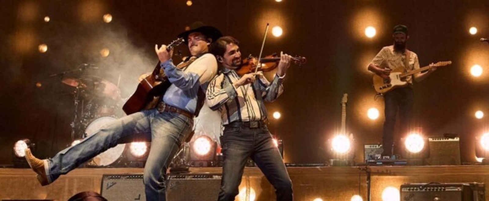 Review: COLD BEER & COUNTRY MUSIC TOUR at Grand Casino Arena