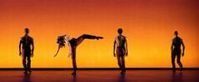 Hubbard Street Dance Chicago to Celebrate Artistic Director's 5th Anniversary with Wi
