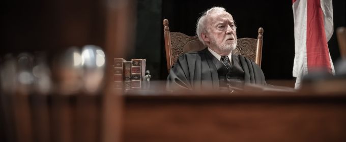 Photos: First Look at TO KILL A MOCKINGBIRD at London's Gielgud Theatre Photos