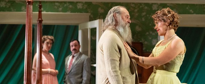 Review: CAT ON A HOT TIN ROOF at The Gamm Theatre