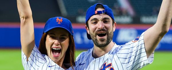 Photos: Whitney Leavitt Throws First Pitch at Citi Field to Mark Record-Breaking CHICAGO Run