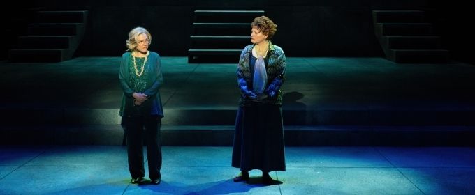 Review: ZACH'S ROE Wows With a Timely Message Photos