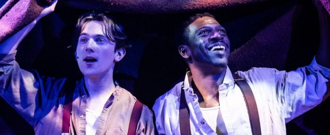 Photos: Mercury Theatre Chicago Opens BIG RIVER On April 27 Photos