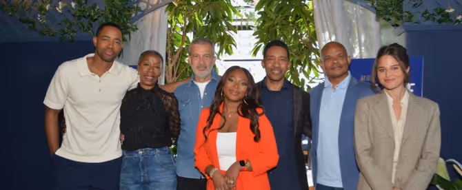Photos: The Company of DUKE & ROYA Meets the Press