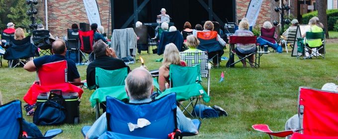 Bourbon Country to Return to Raue Center's Arts On The Green Outdoor Series