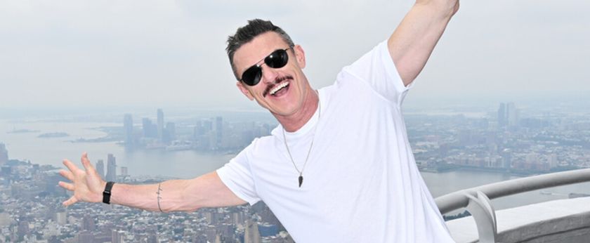 Photos: THE ROCKY HORROR SHOW Star Luke Evans Lights a Rainbow Empire State Building for NYC Pride Photo